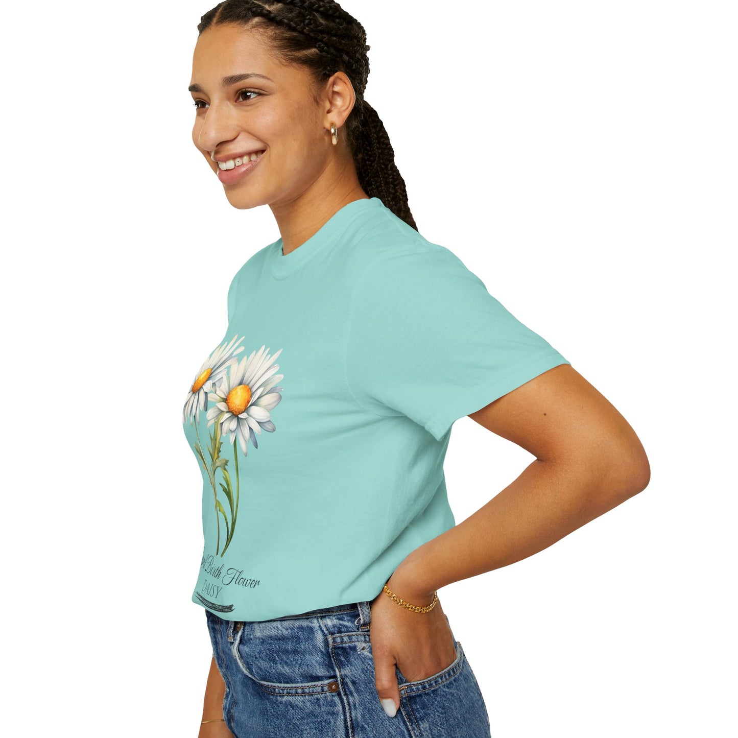 April Birth Flower "Daisy" - Unisex Garment-Dyed T-shirt