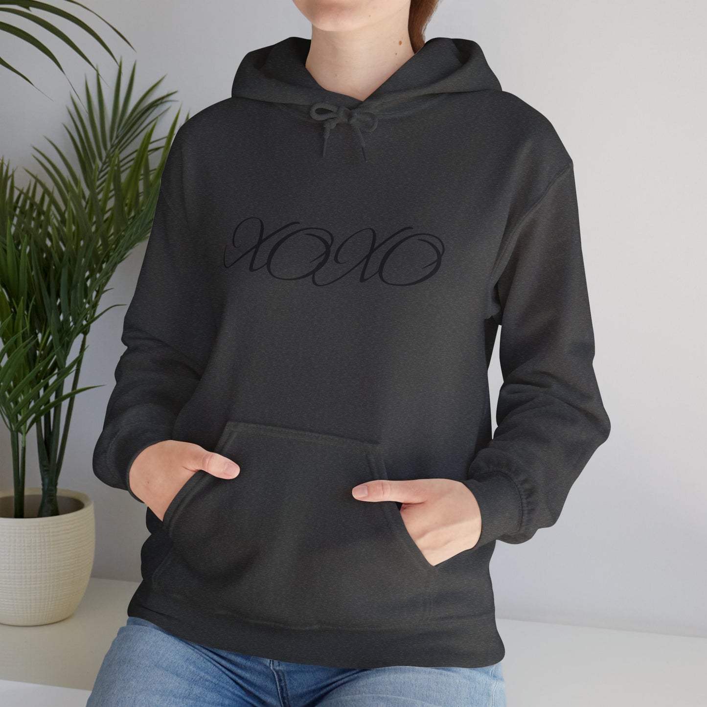 Valentine: XOXO - Unisex Heavy Blend™ Hooded Sweatshirt
