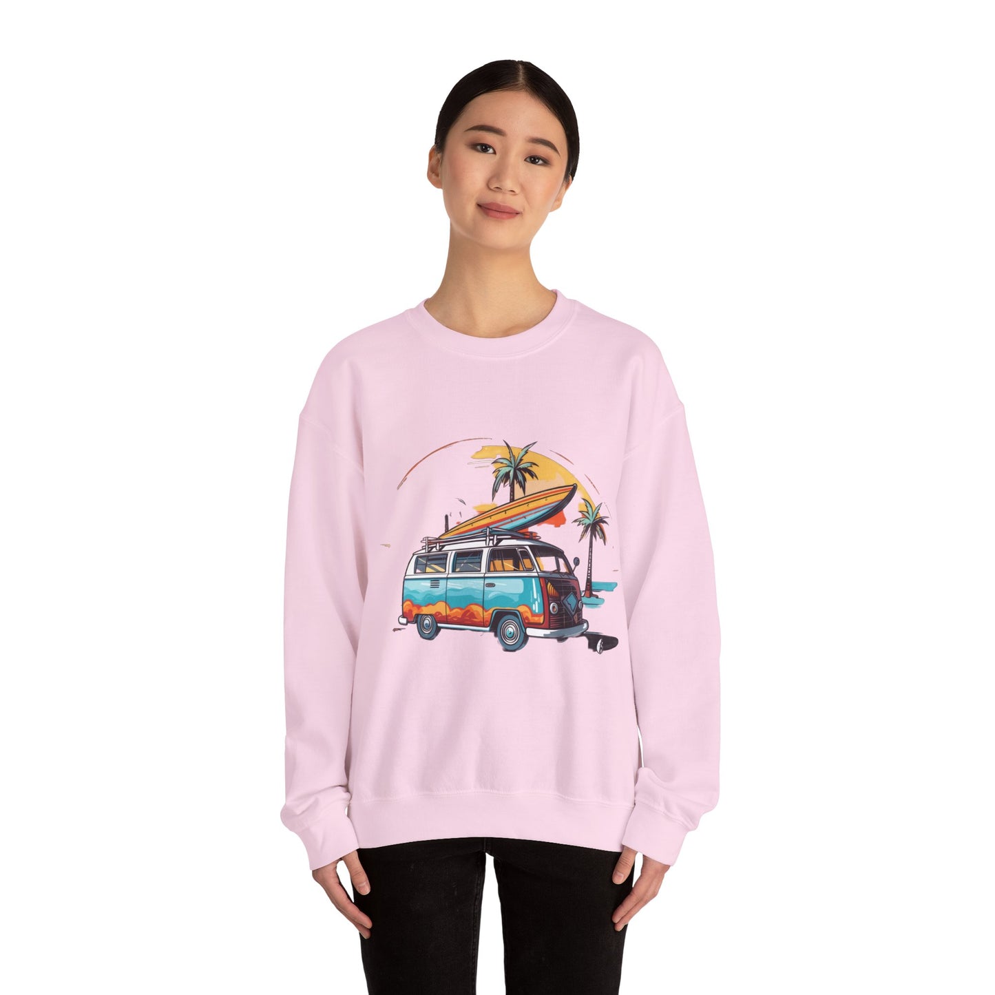 Retro Surf Van - Unisex Heavy Blend™ Crewneck Sweatshirt
