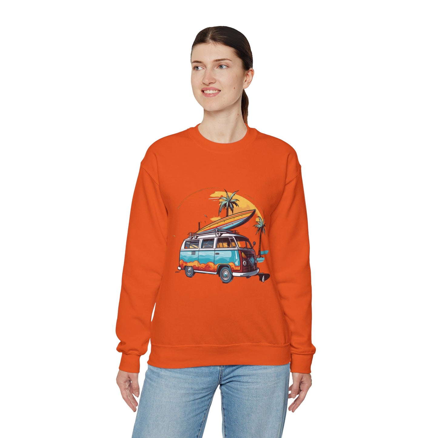 Retro Surf Van - Unisex Heavy Blend™ Crewneck Sweatshirt