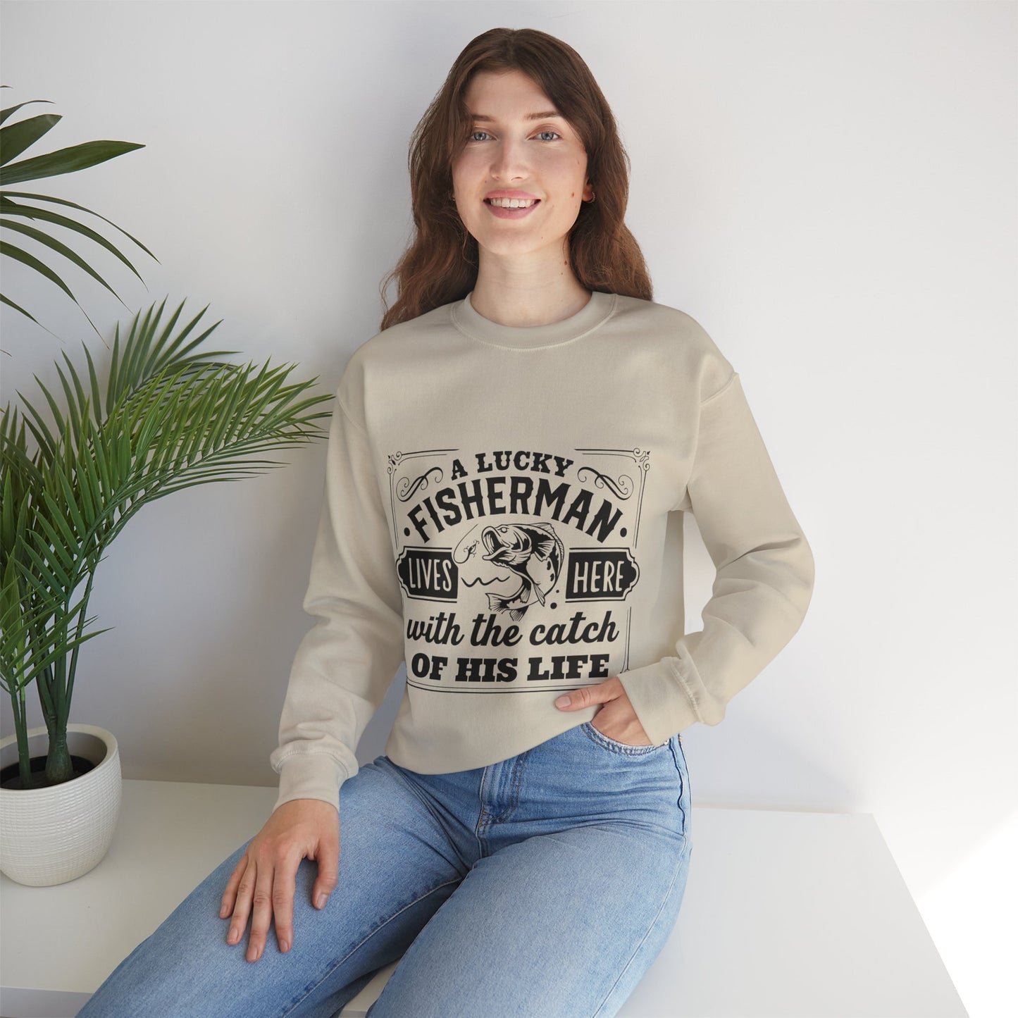 Lucky fisherman lives here - Unisex Heavy Blend™ Crewneck Sweatshirt