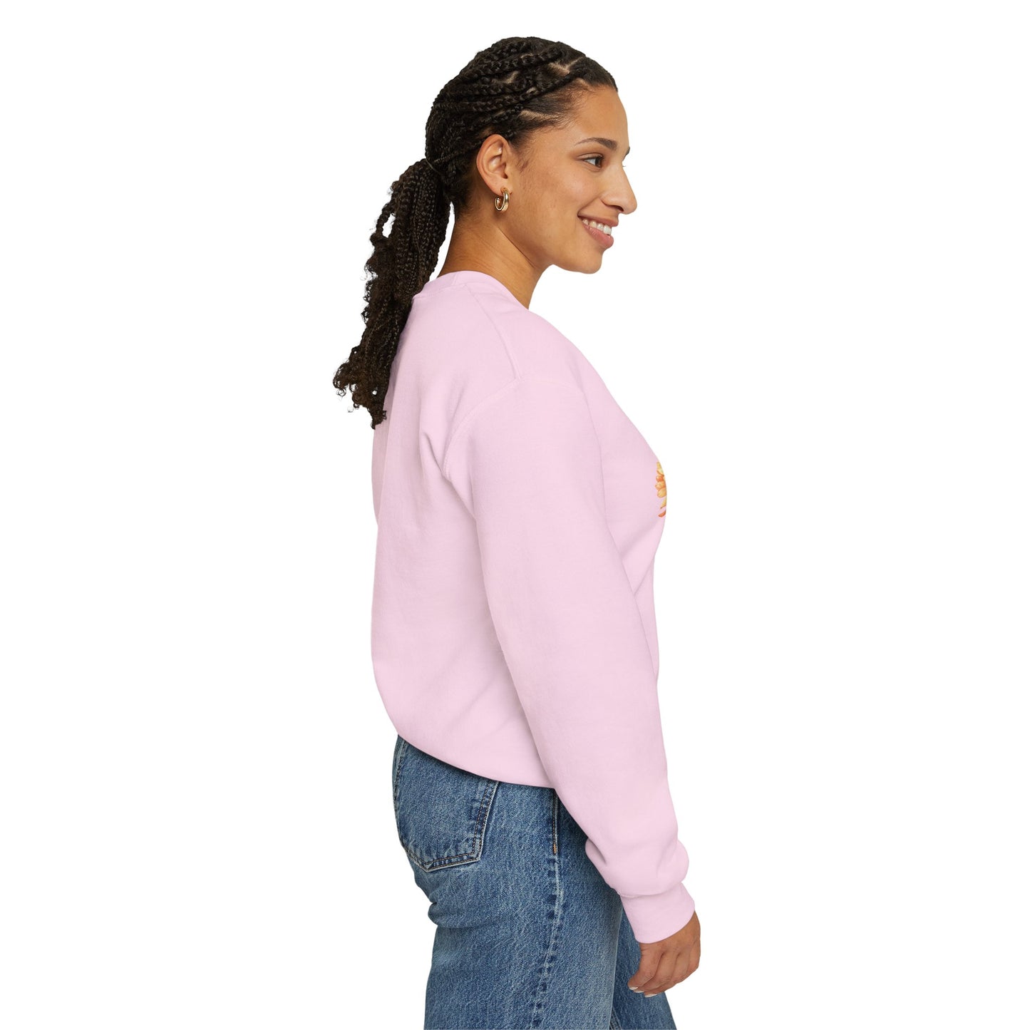 November Birth Flower (Chrysanthemum) - Unisex Heavy Blend™ Crewneck Sweatshirt