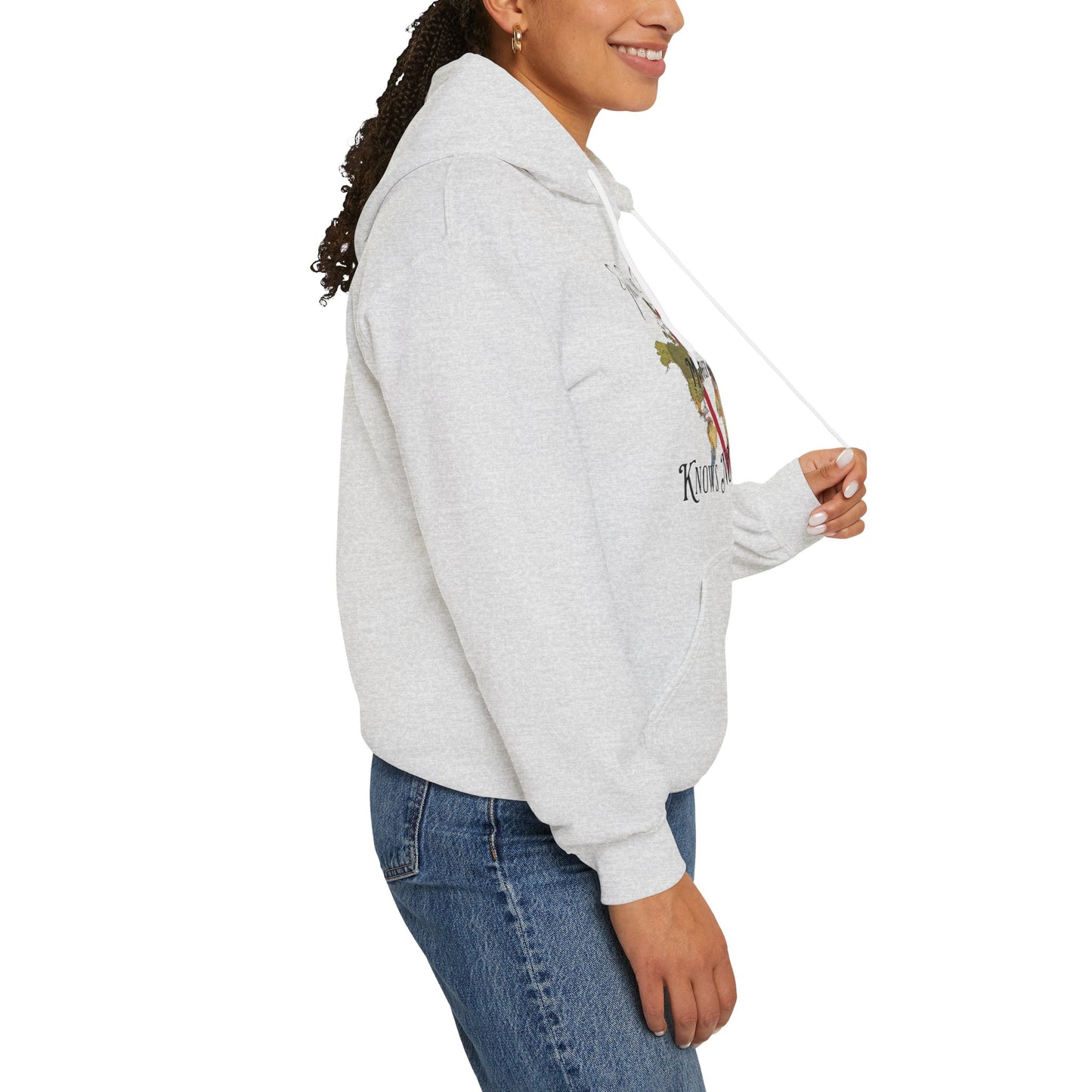 The love between mother and daughter knows no distance - Unisex Heavy Blend™ Hooded Sweatshirt