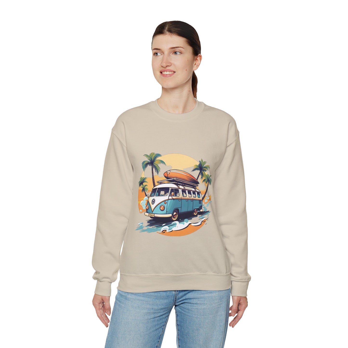 Retro Surf Van - Unisex Heavy Blend™ Crewneck Sweatshirt