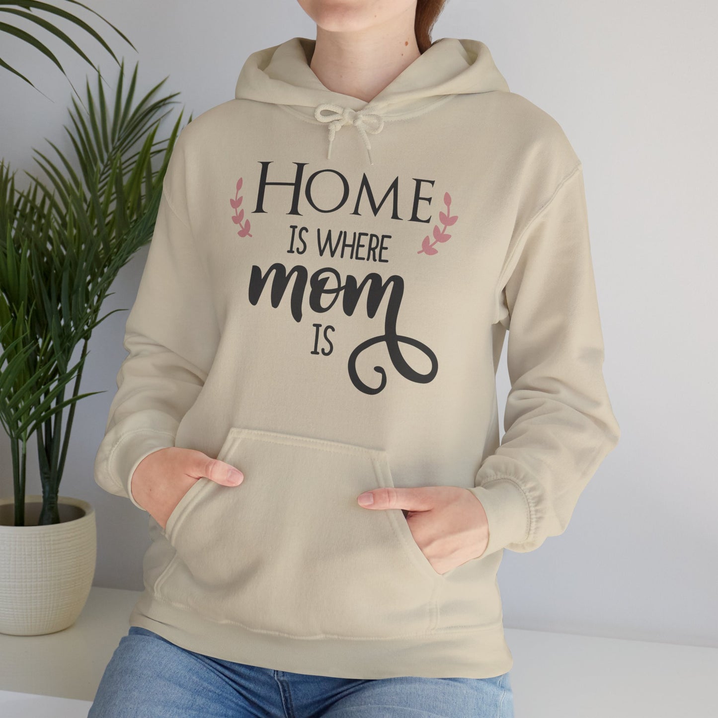 Home is where mom is - Unisex Heavy Blend™ Hooded Sweatshirt