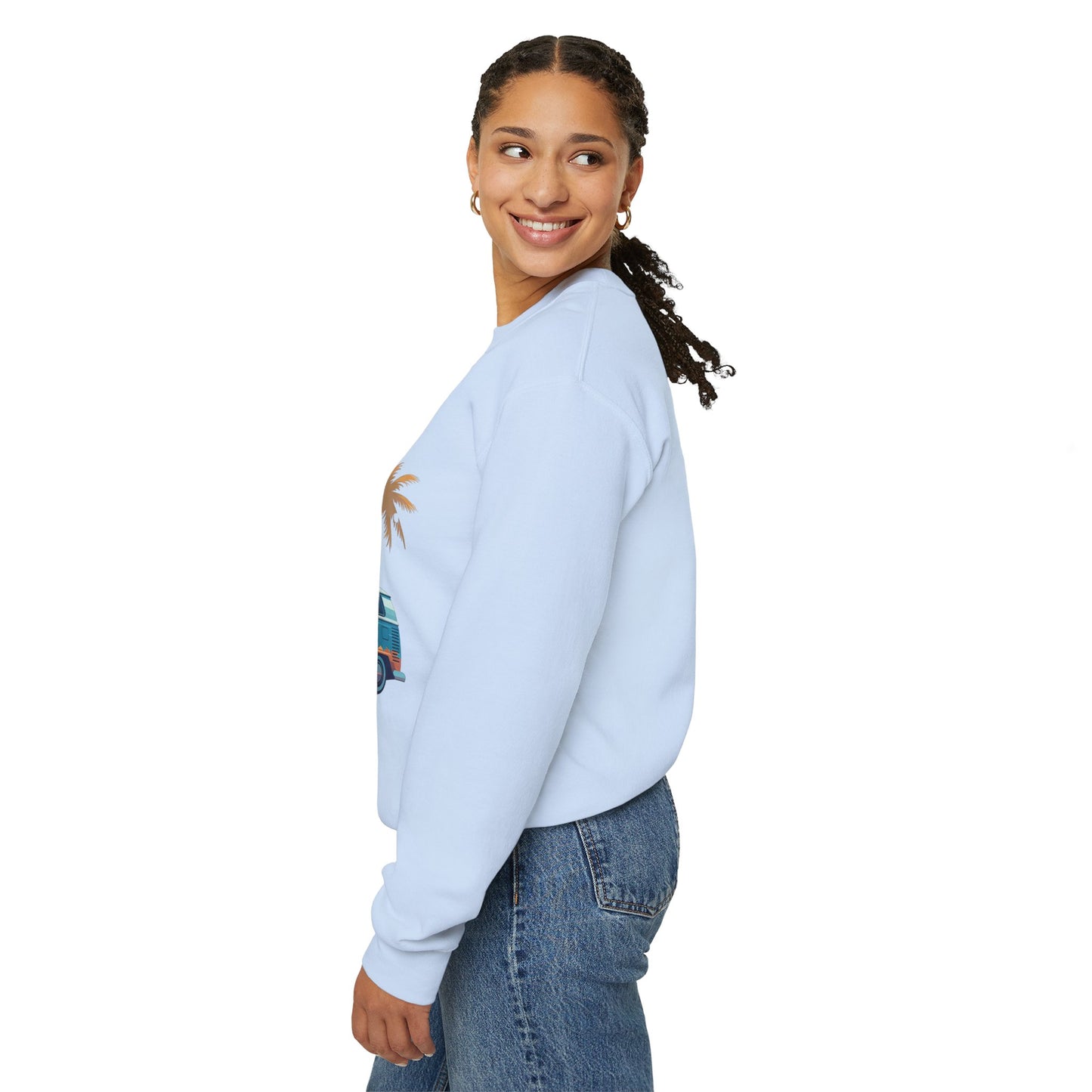 Retro Surf Van - Unisex Heavy Blend™ Crewneck Sweatshirt