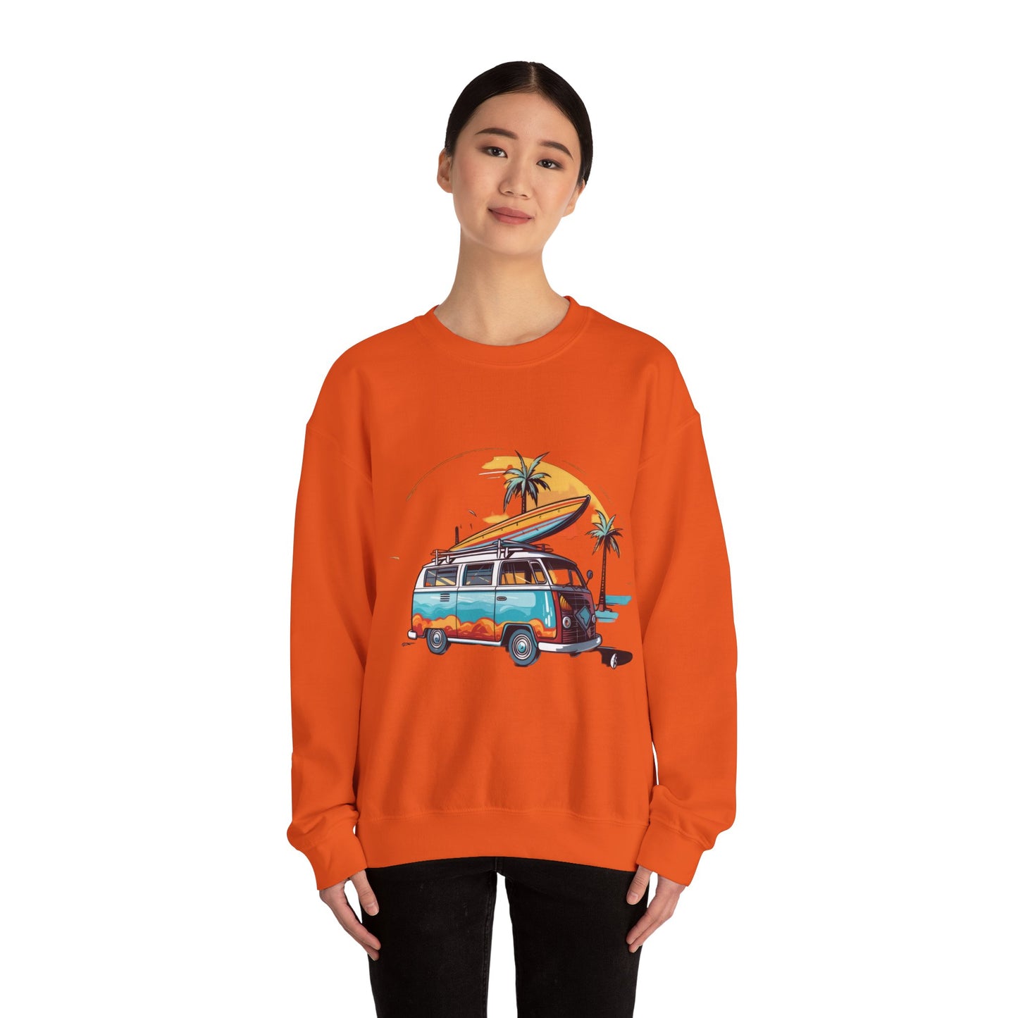 Retro Surf Van - Unisex Heavy Blend™ Crewneck Sweatshirt