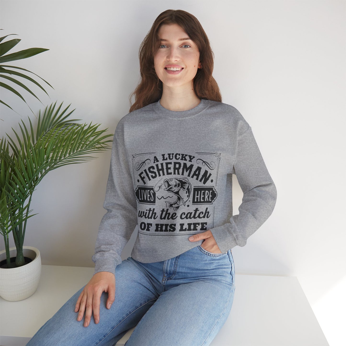 Lucky fisherman lives here - Unisex Heavy Blend™ Crewneck Sweatshirt