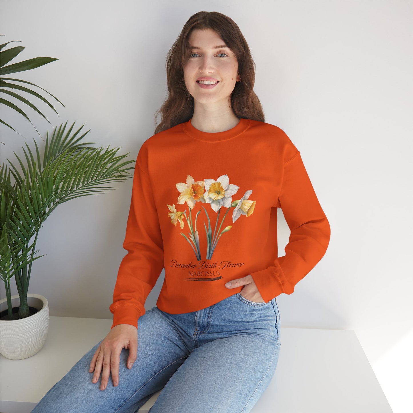 December Birth Flower (Narcisus) - Unisex Heavy Blend™ Crewneck Sweatshirt