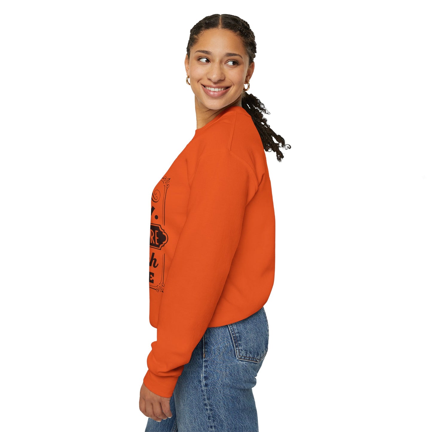 Lucky fisherman lives here - Unisex Heavy Blend™ Crewneck Sweatshirt