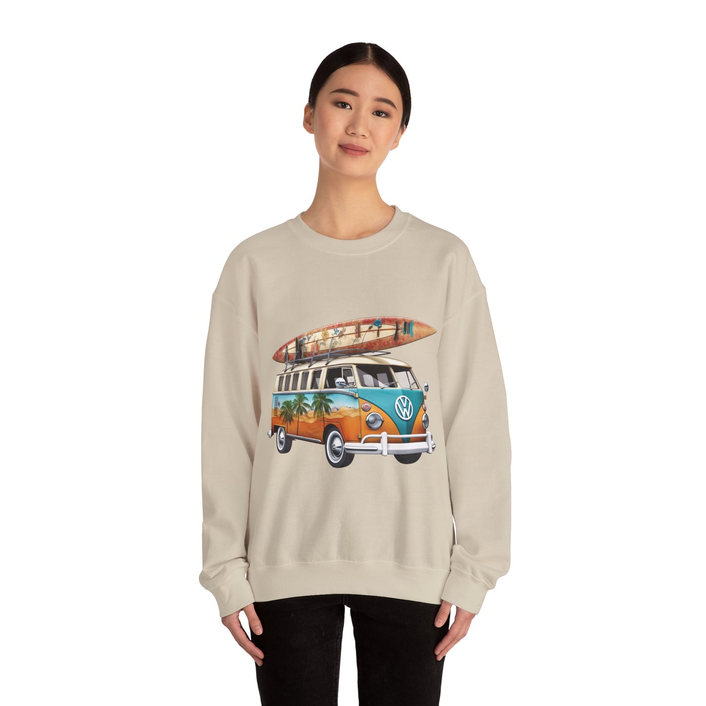 Retro Surf Van - Unisex Heavy Blend™ Crewneck Sweatshirt