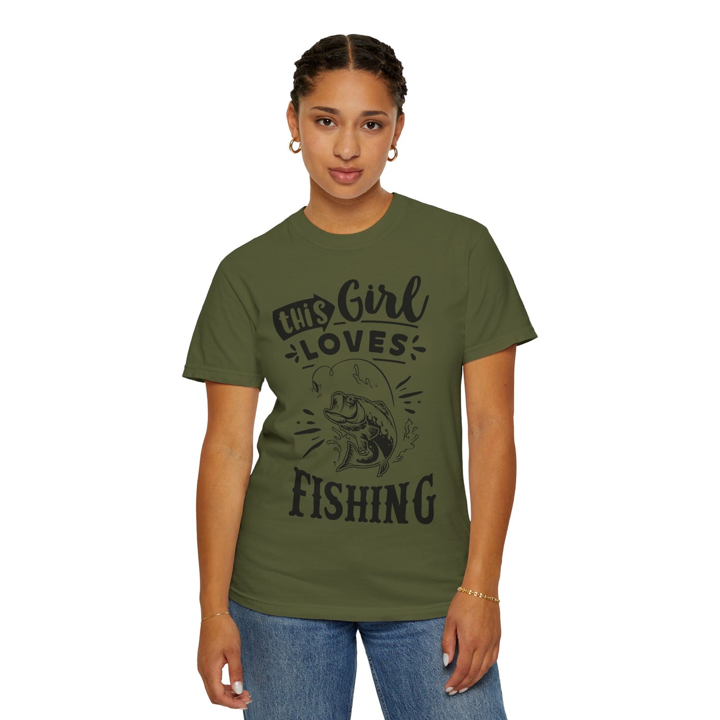 This girl loves fishing: Unisex Garment-Dyed T-shirt