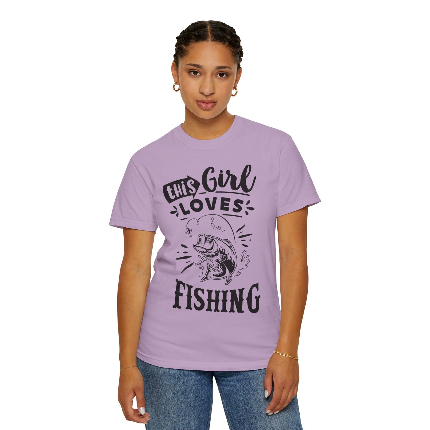 This girl loves fishing: Unisex Garment-Dyed T-shirt