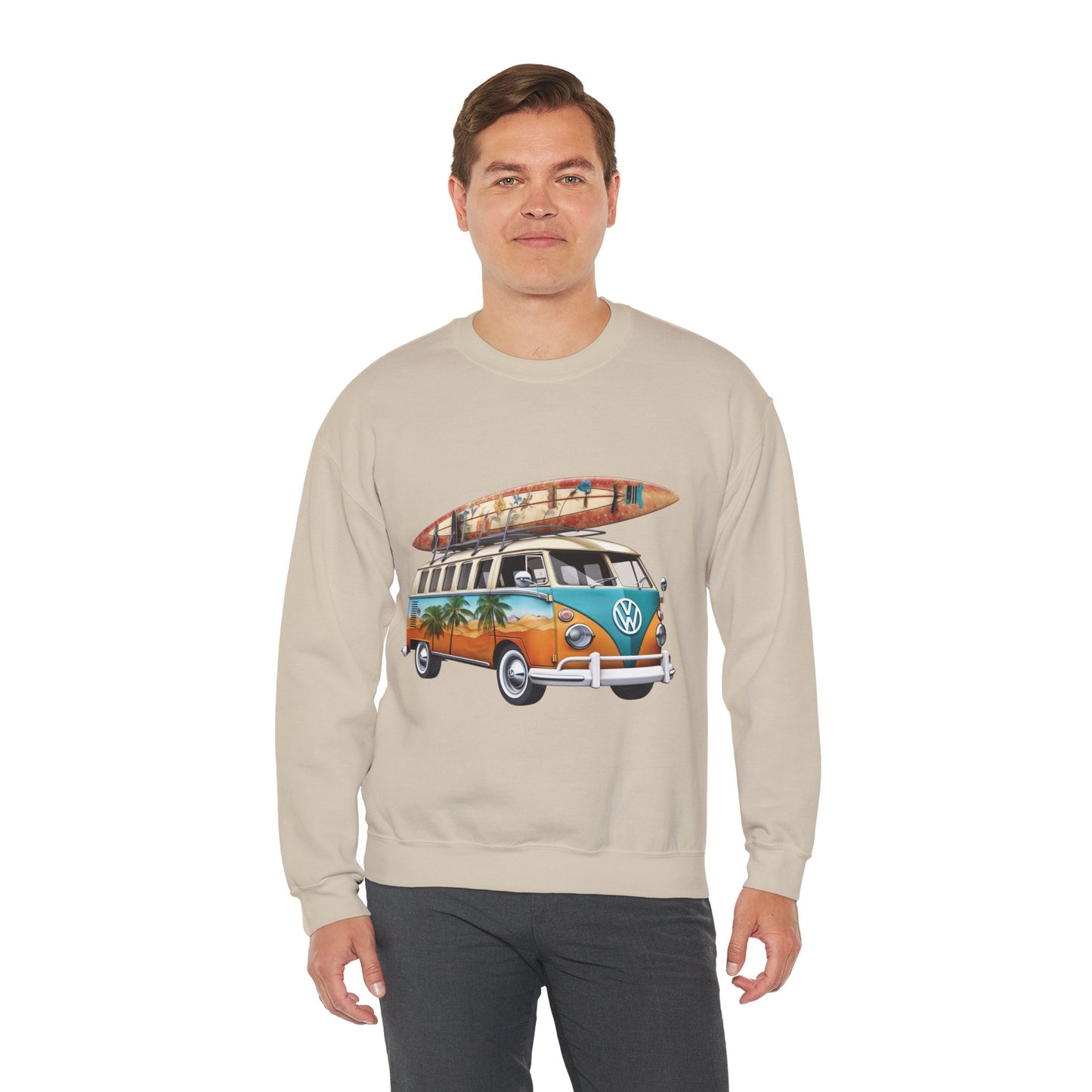 Retro Surf Van - Unisex Heavy Blend™ Crewneck Sweatshirt