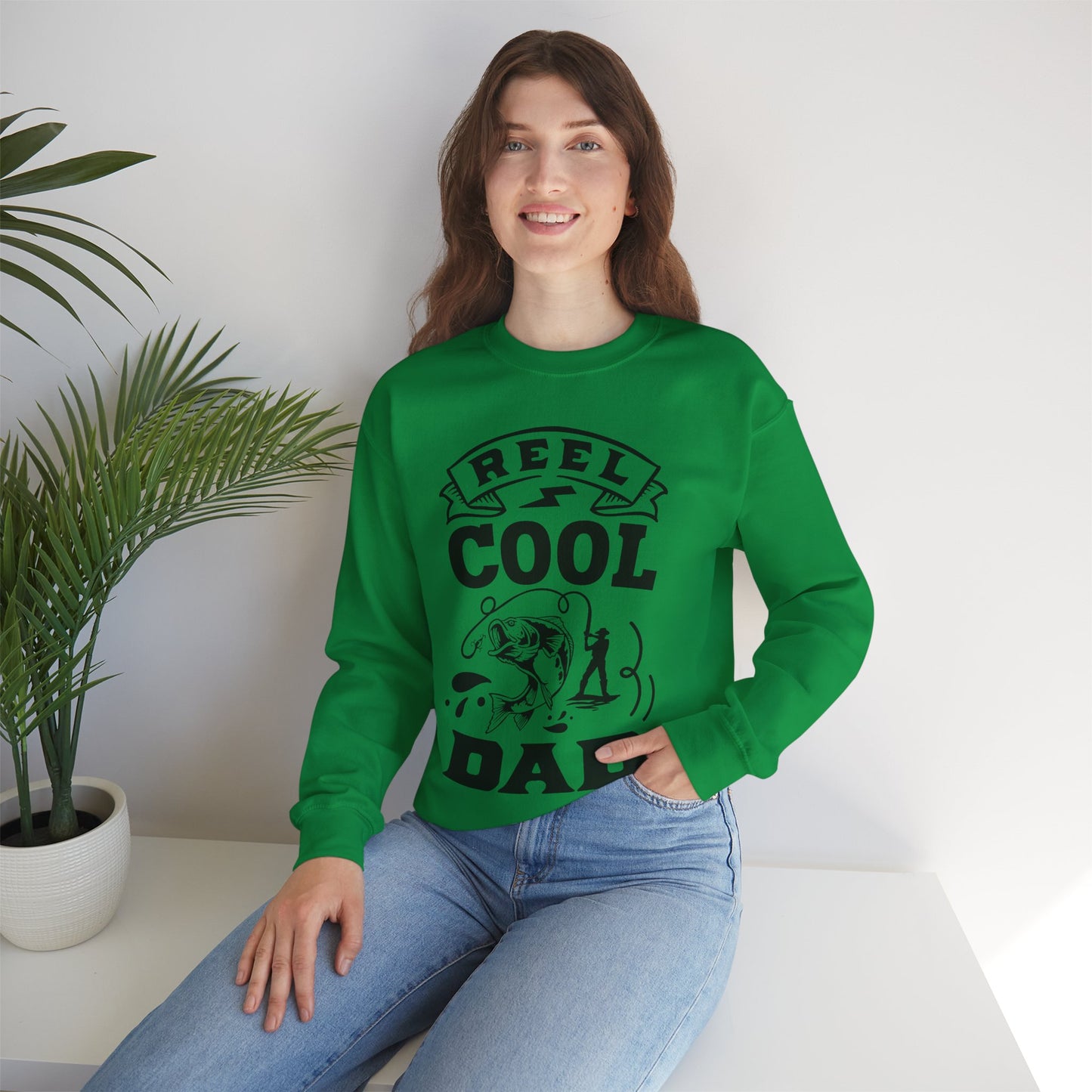 Reel cool dad - Unisex Heavy Blend™ Crewneck Sweatshirt