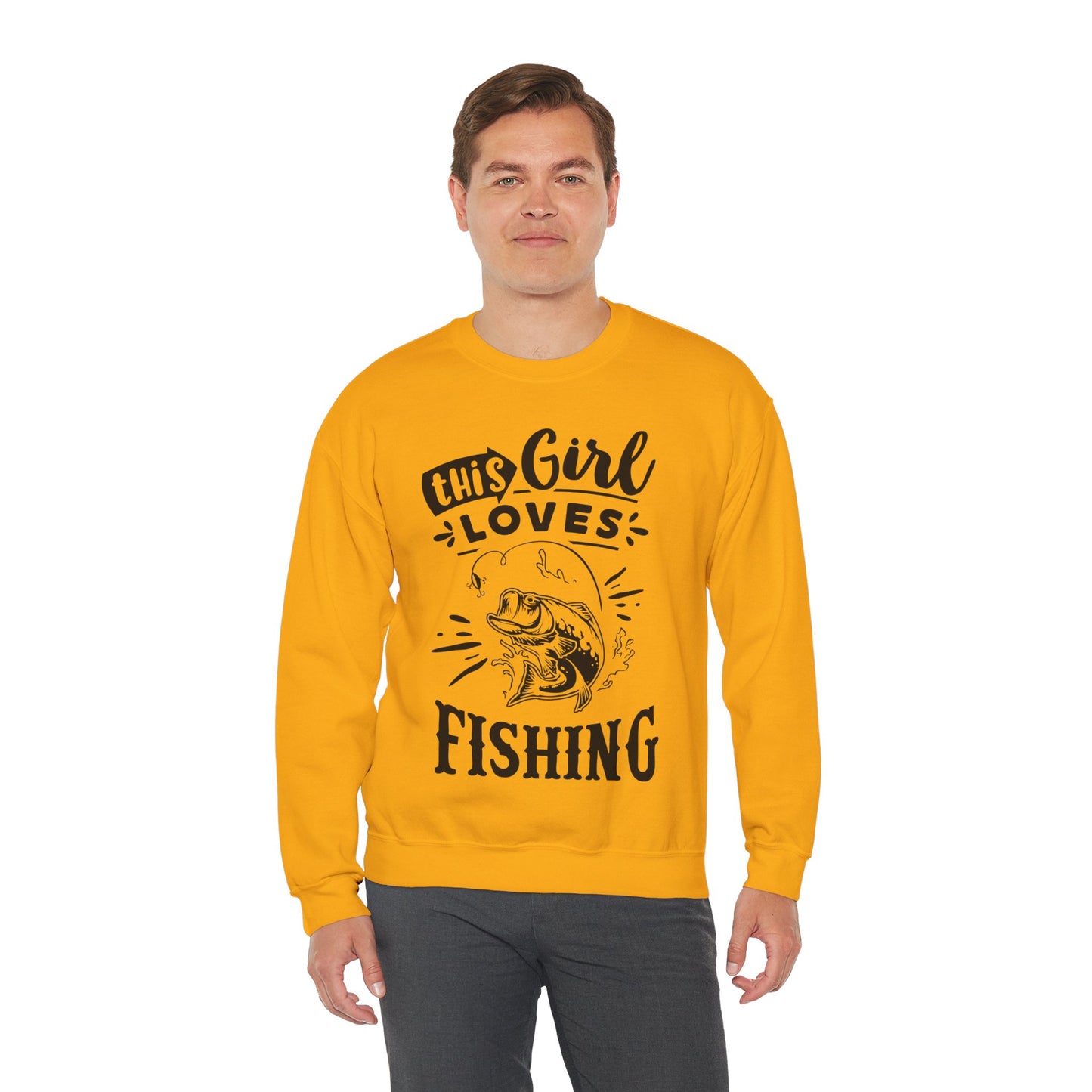 This girl loves fishing - Unisex Heavy Blend™ Crewneck Sweatshirt