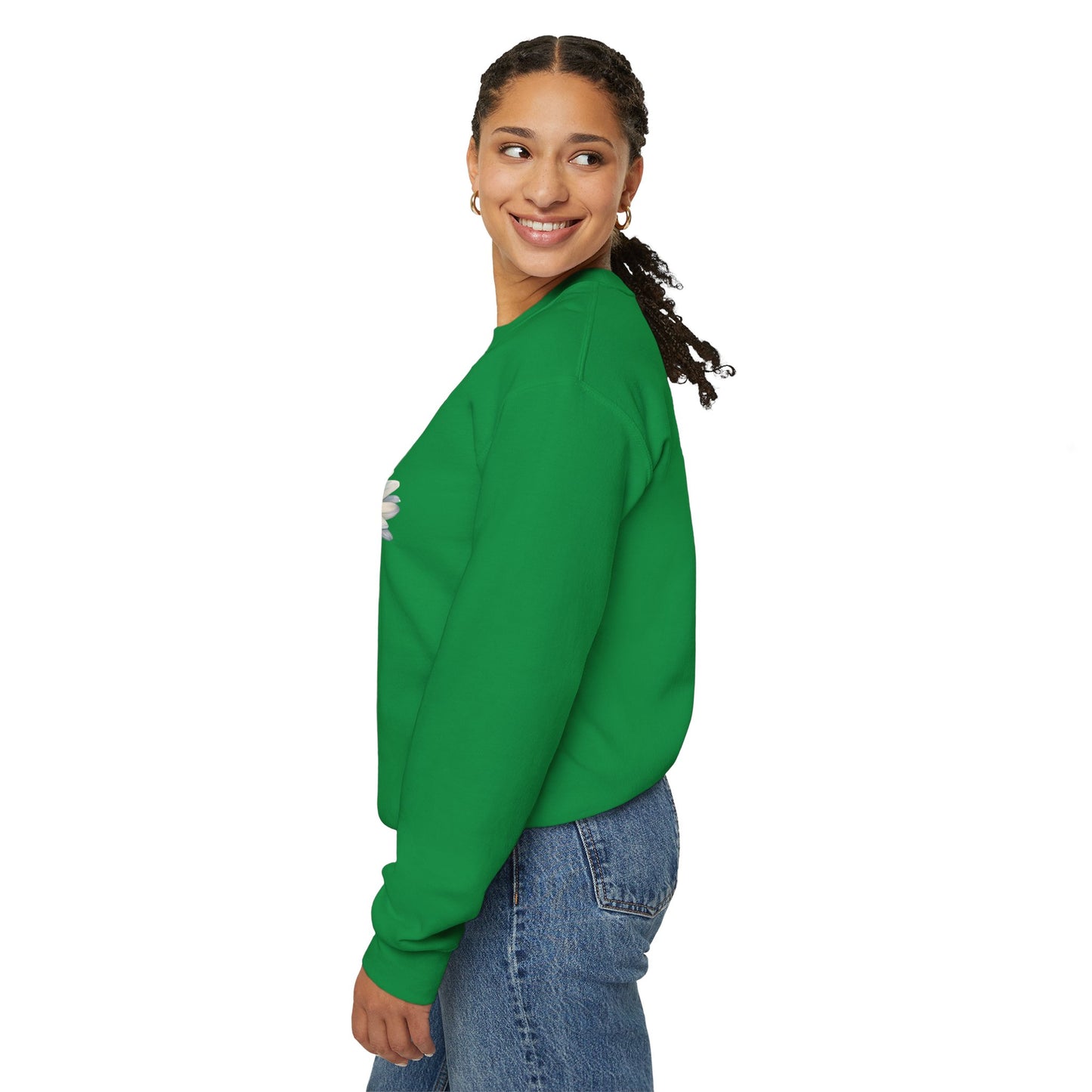 April Birth Flower (Daisy) - Unisex Heavy Blend™ Crewneck Sweatshirt