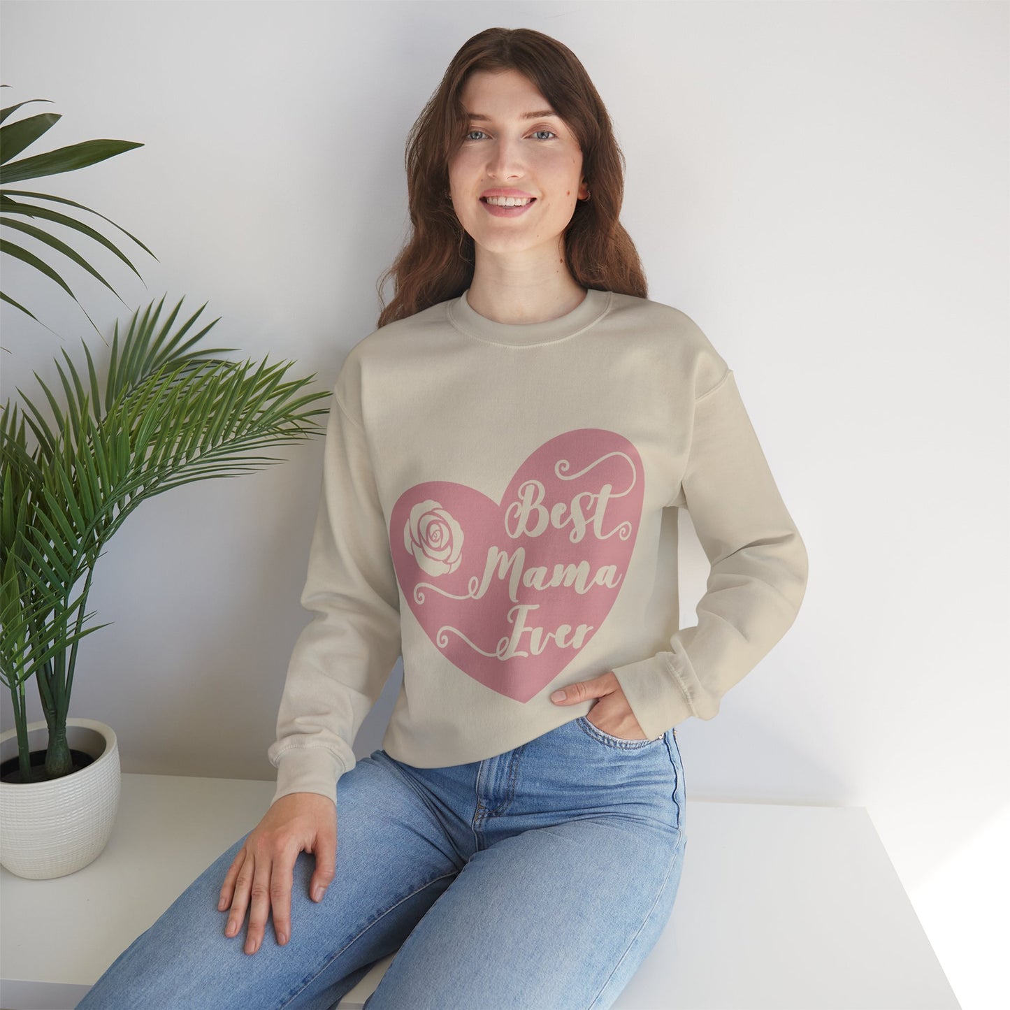 Best Mom Ever Heart - Unisex Heavy Blend™ Crewneck Sweatshirt