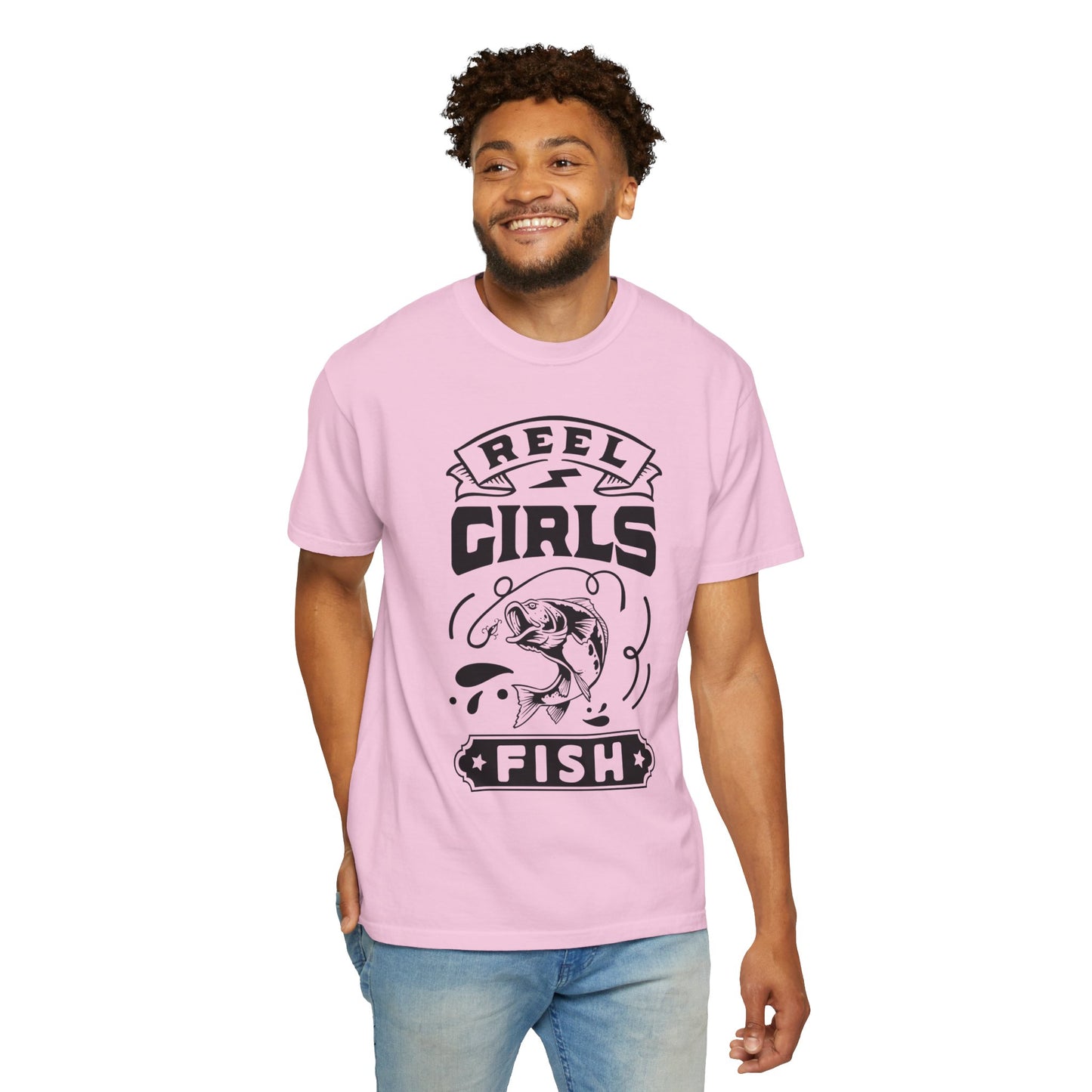 Reel girls fish: Unisex Garment-Dyed T-shirt