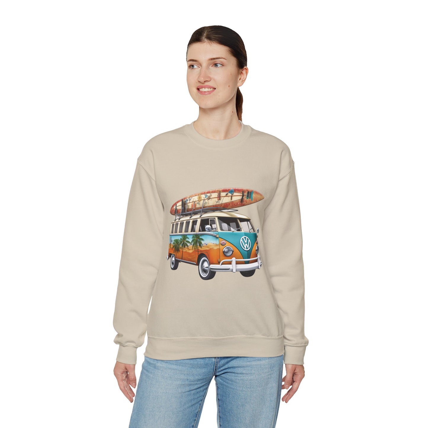 Retro Surf Van - Unisex Heavy Blend™ Crewneck Sweatshirt