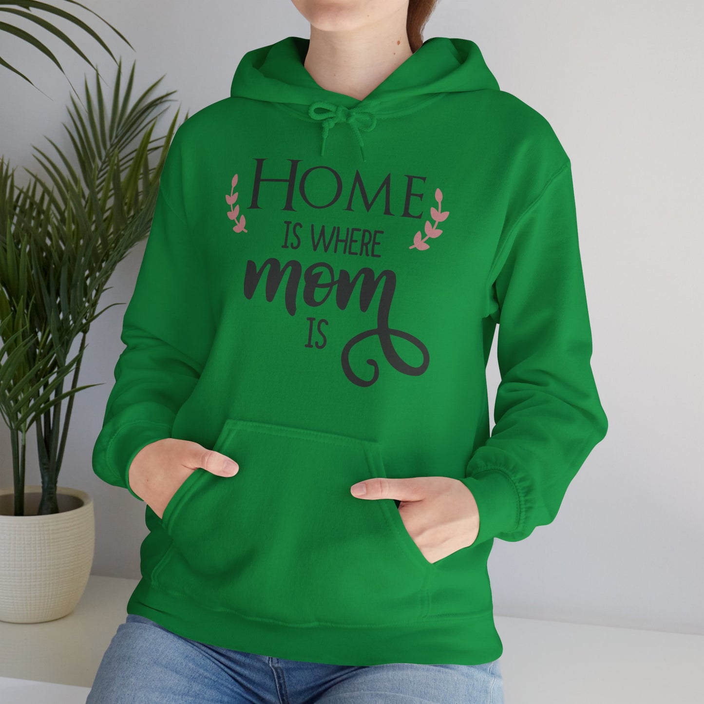 Home is where mom is - Unisex Heavy Blend™ Hooded Sweatshirt