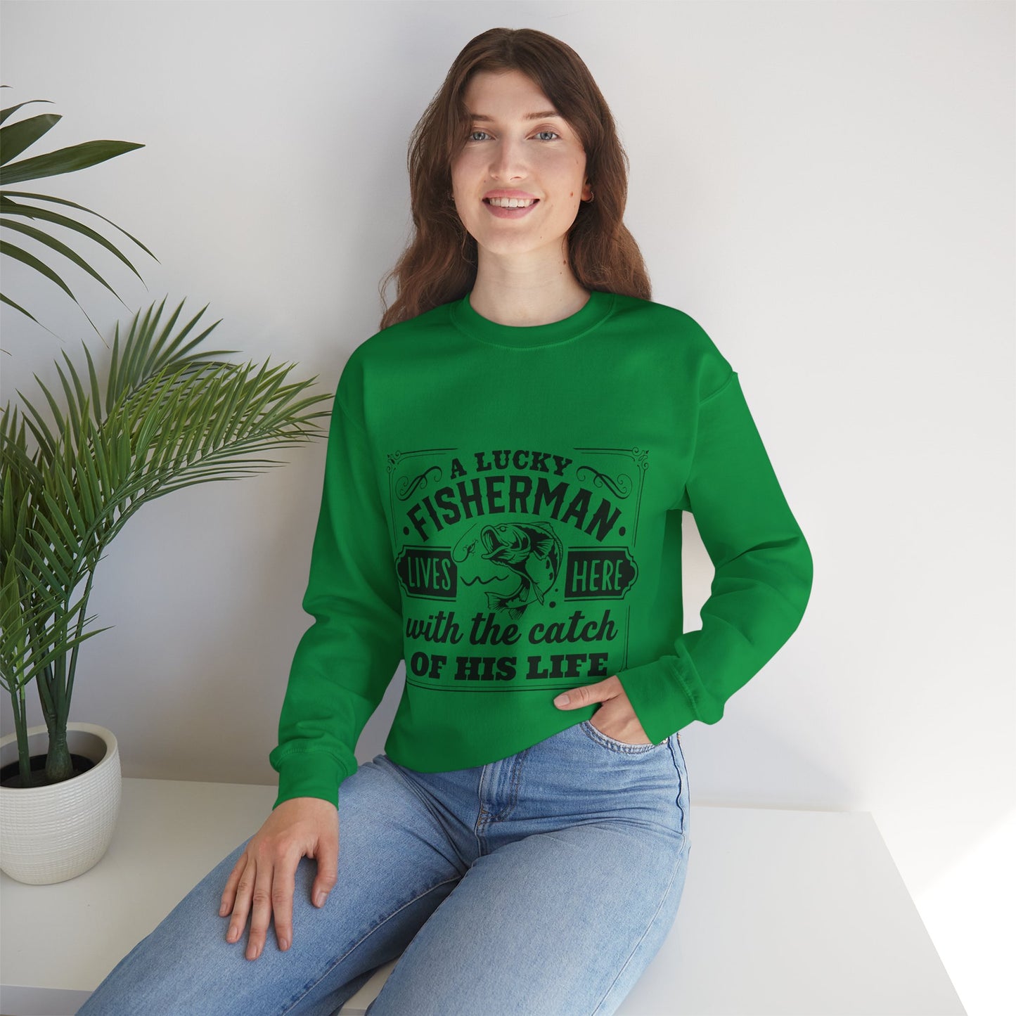 Lucky fisherman lives here - Unisex Heavy Blend™ Crewneck Sweatshirt