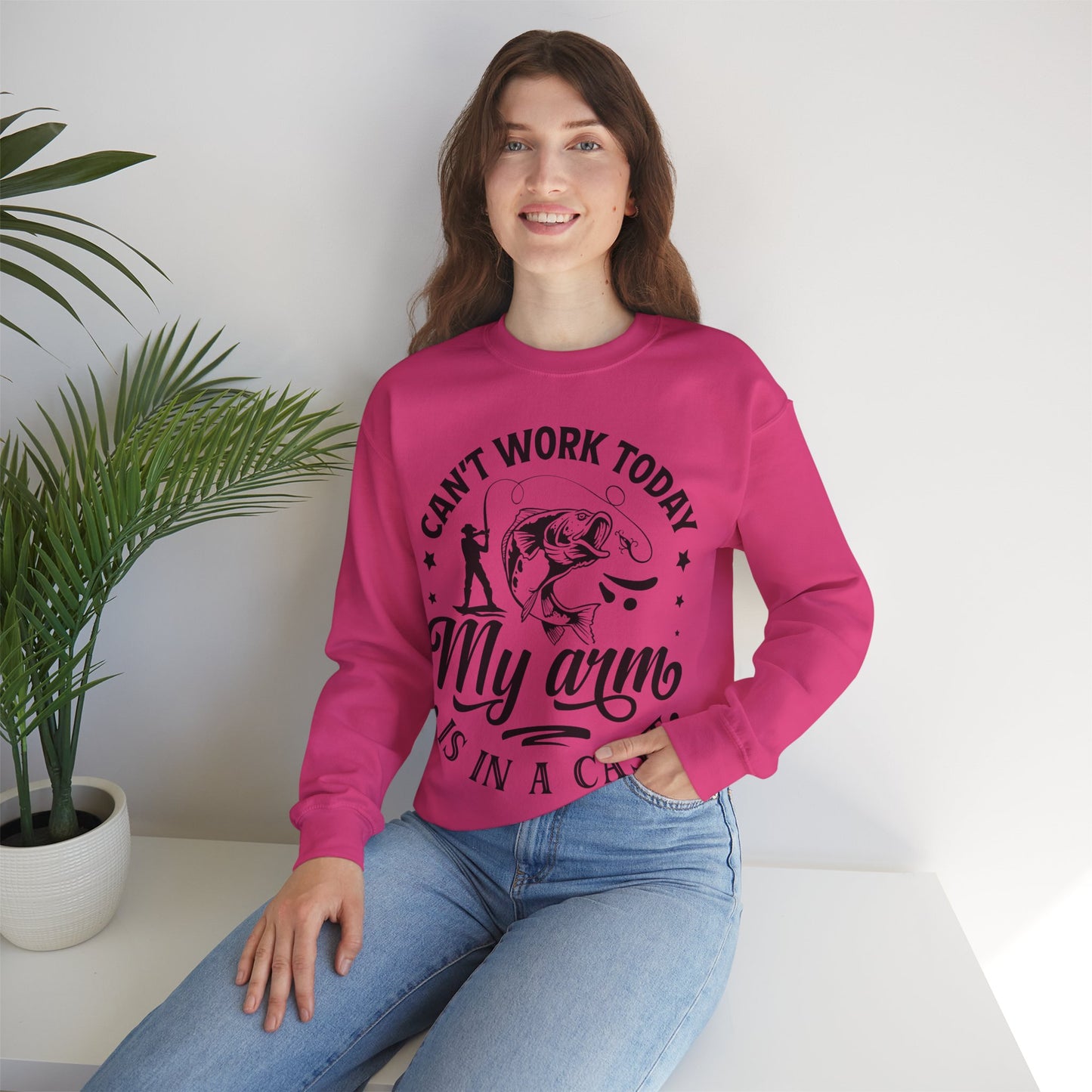 Can't work today, my arm is in a cast - Unisex Heavy Blend™ Crewneck Sweatshirt