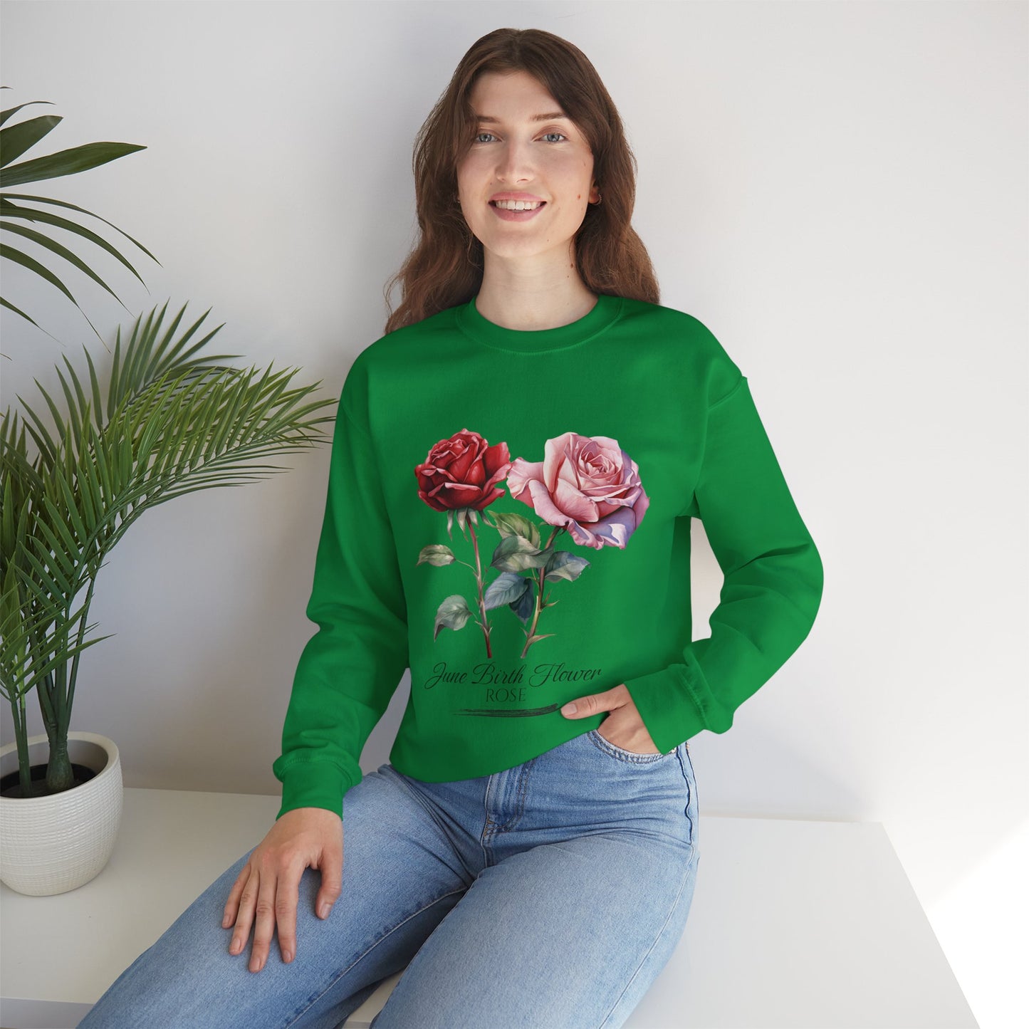 June Birth Flower (Rose) - Unisex Heavy Blend™ Crewneck Sweatshirt